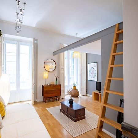 Beautiful Apartment In Malasana For 3 Pax - Ferrer Madrid Extérieur photo