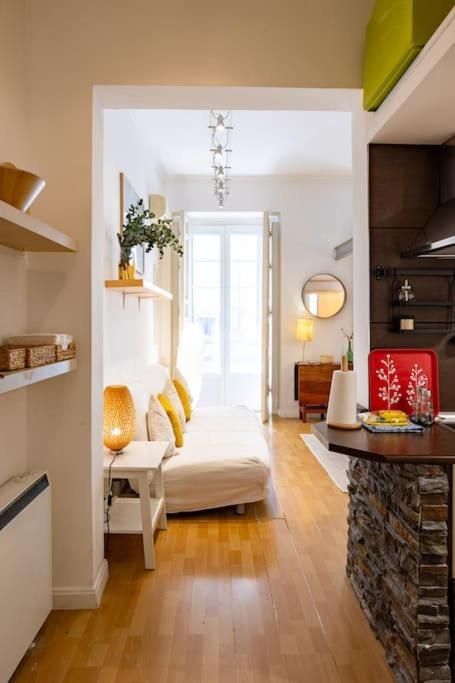 Beautiful Apartment In Malasana For 3 Pax - Ferrer Madrid Extérieur photo